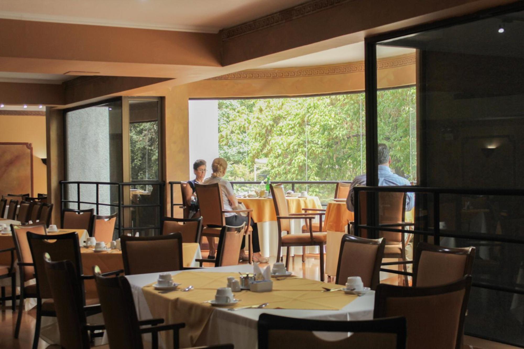 Hotel Leonardo Da Vinci Сантьяго Экстерьер фото